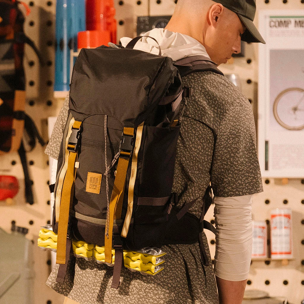 Rover Trail Pack 24L Desert Palm/Sahara - Image 6